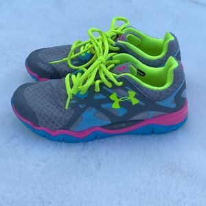 under armour green shoes